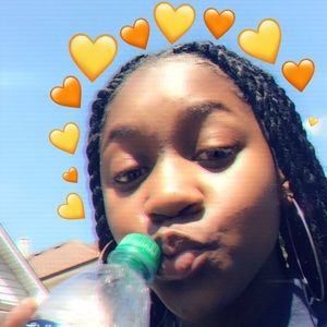 Meet your Posher, Unyce